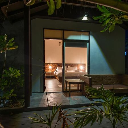 Premier Beach Gulhi Exterior photo